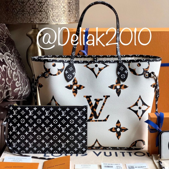 Louis Vuitton, Bags, Sold Louis Vuitton Giant Jungle Neverfull Ivory